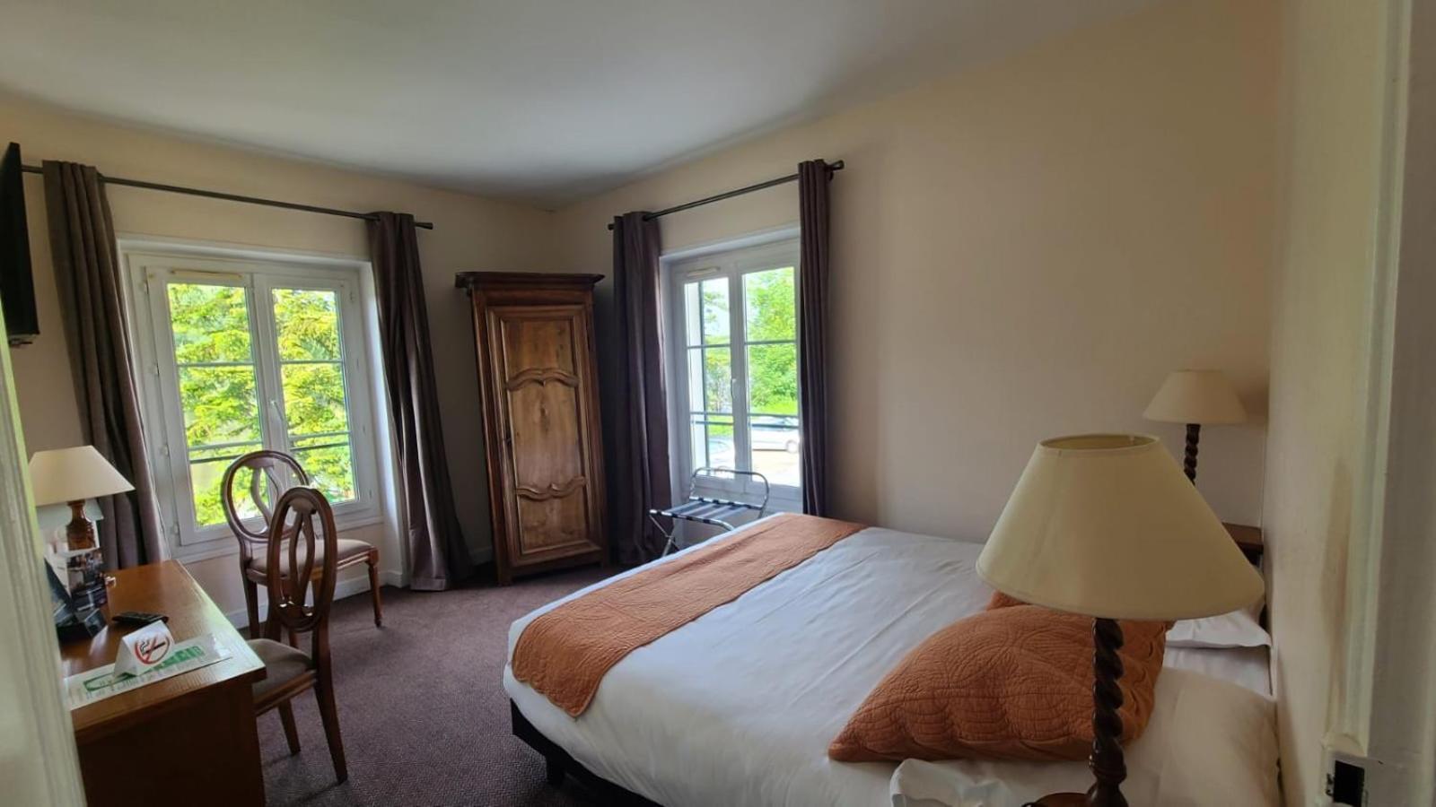 Hostellerie De Pavillon Saint-Hubert Gouvieux Εξωτερικό φωτογραφία