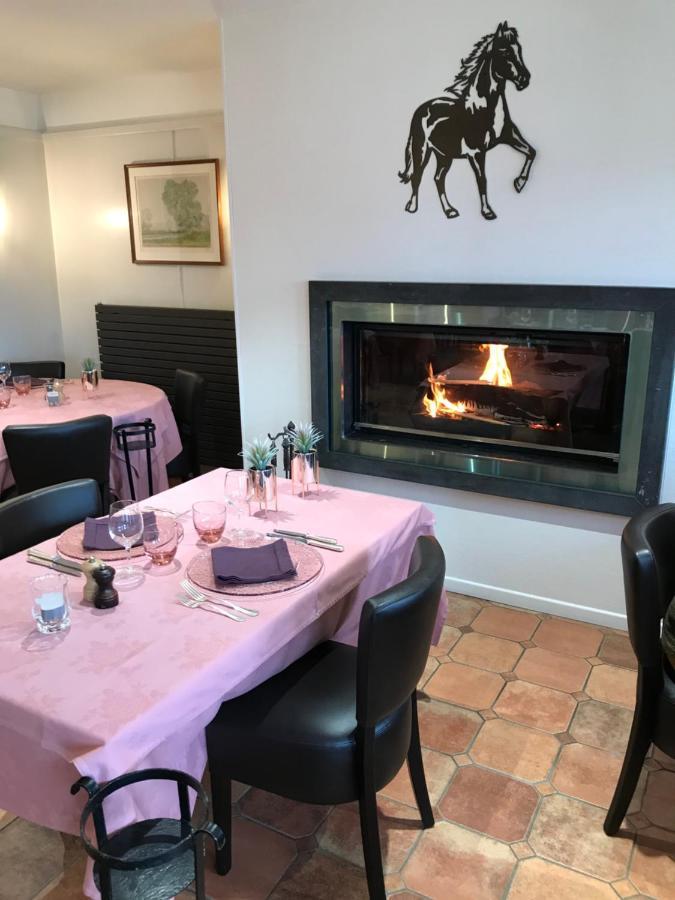 Hostellerie De Pavillon Saint-Hubert Gouvieux Εξωτερικό φωτογραφία